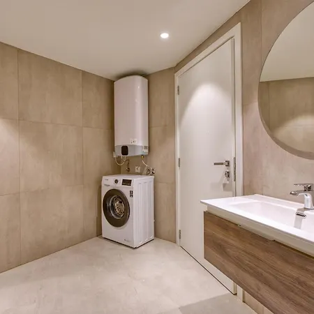 Official Mercury 1br With Pool Access By 360 Estates Апартаменты