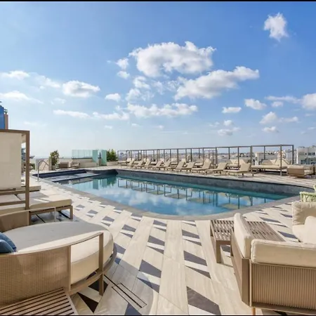 Official Mercury 1br With Pool Access By 360 Estates 아파트 *