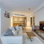Apartment Official Mercury 1br With Pool Access By 360 Estates *